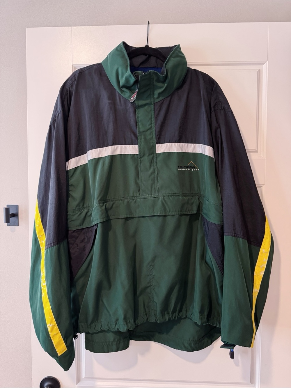 Vintage Green and Black Pullover Windbreaker Jacket